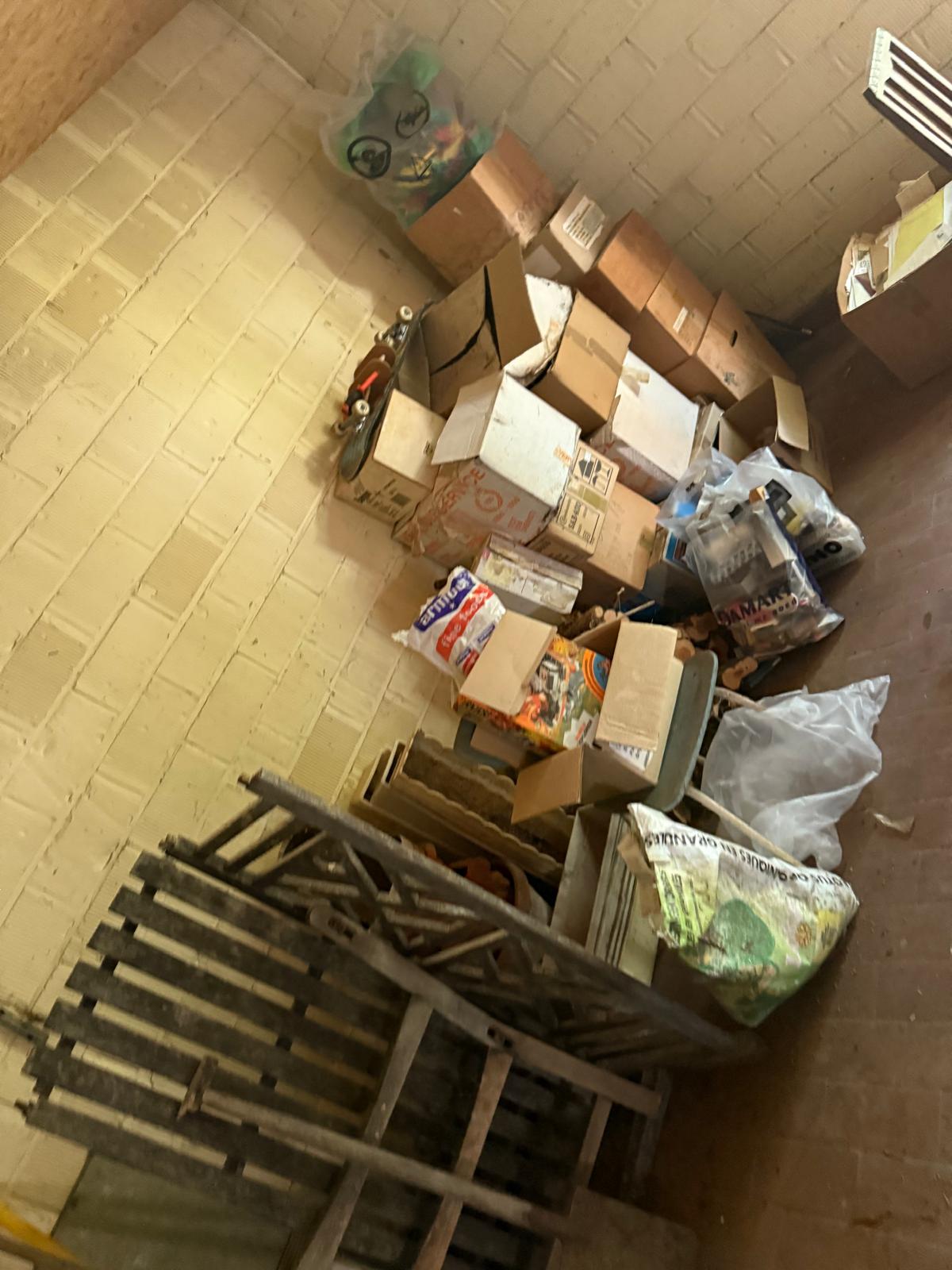 Gevarieerde collectie waardevolle items uit erfenis - elk stuk professioneel getaxeerd Evergem